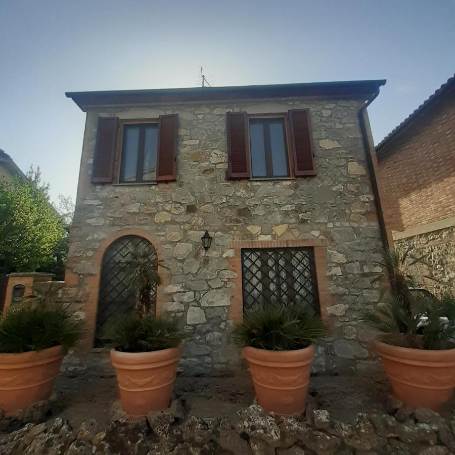 Villa Le Palmine Palazzone Esterno foto